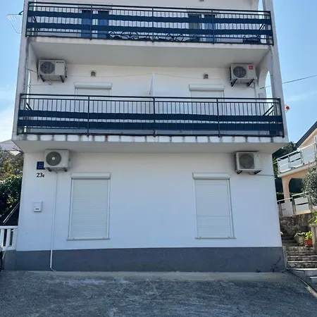 Tanja Trogir