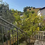 Tanja Διαμέρισμα Τρογκίρ