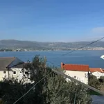 Tanja Τρογκίρ