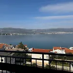 Διαμέρισμα Tanja Τρογκίρ